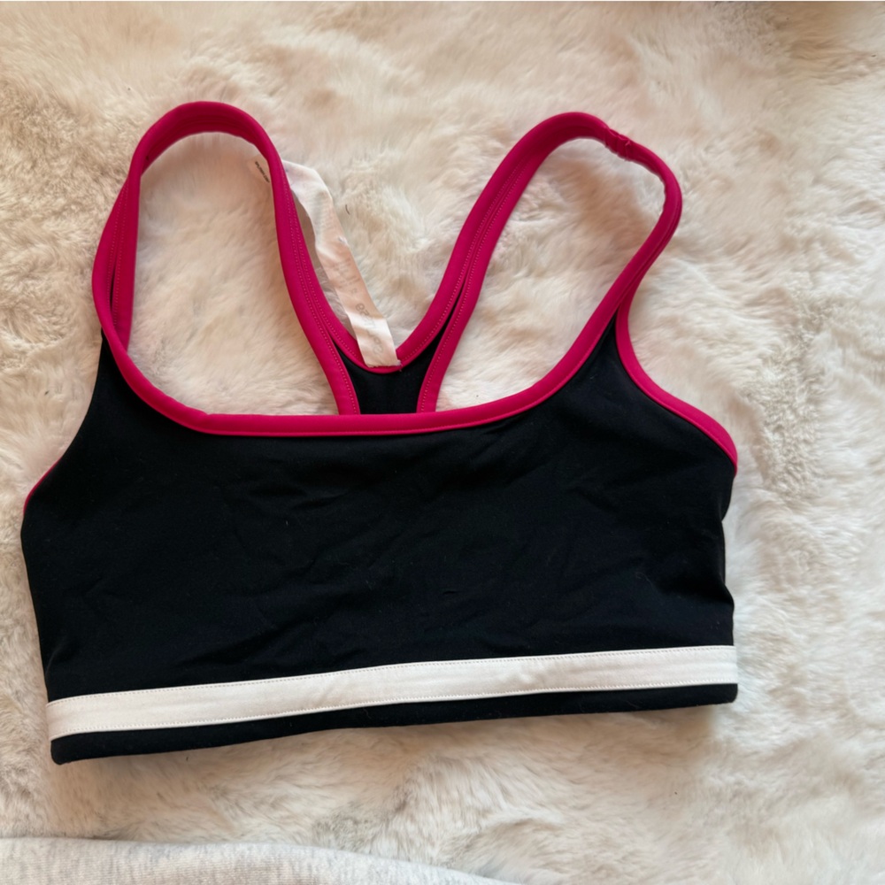 Split 59 sports bra